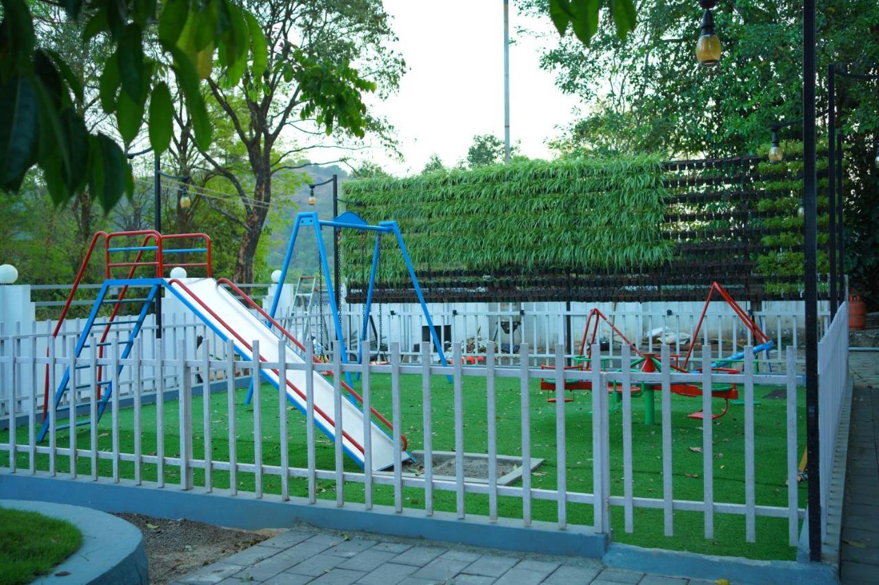Vythiri Retreat Resort Luaran gambar